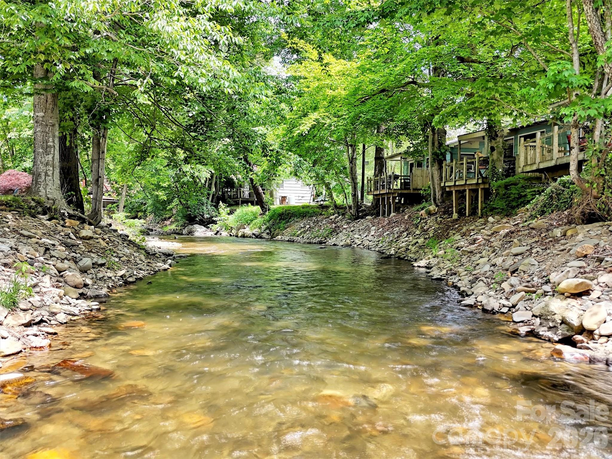 221 Moody Farm Road — Maggie Valley