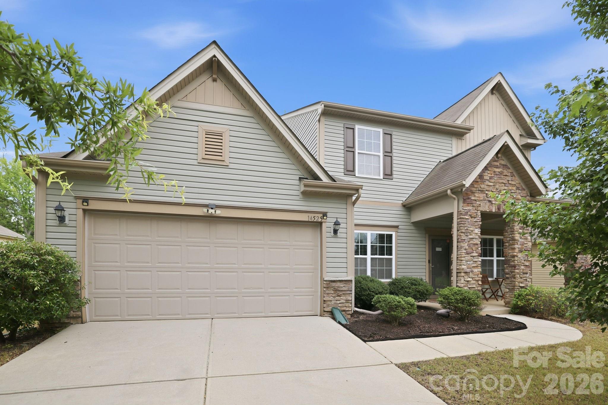 14525 Glenduff Place — Charlotte