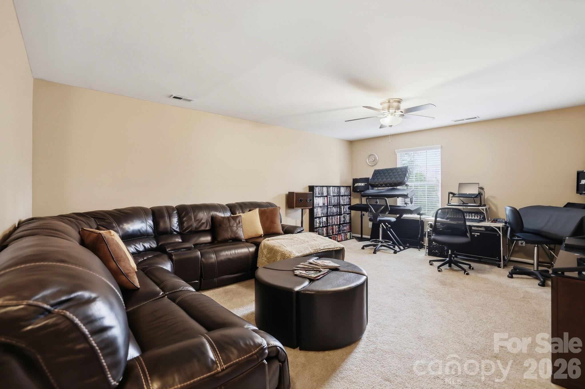 14525 Glenduff Place — Charlotte