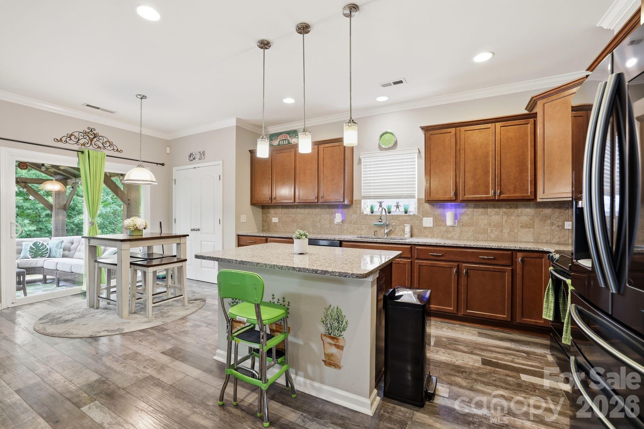 14525 Glenduff Place — Charlotte