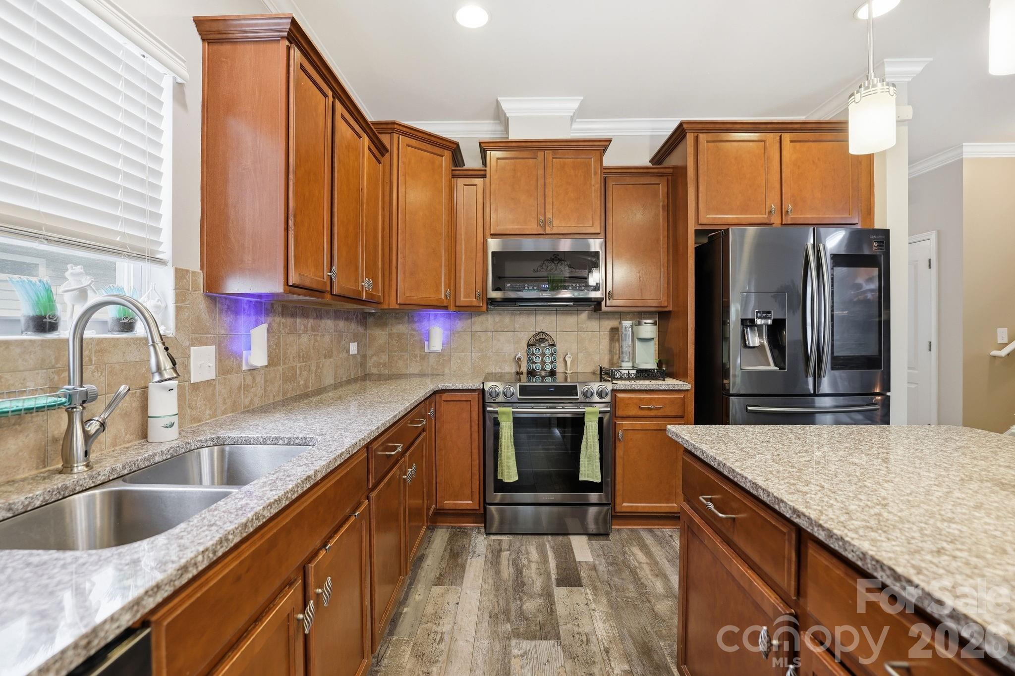 14525 Glenduff Place — Charlotte