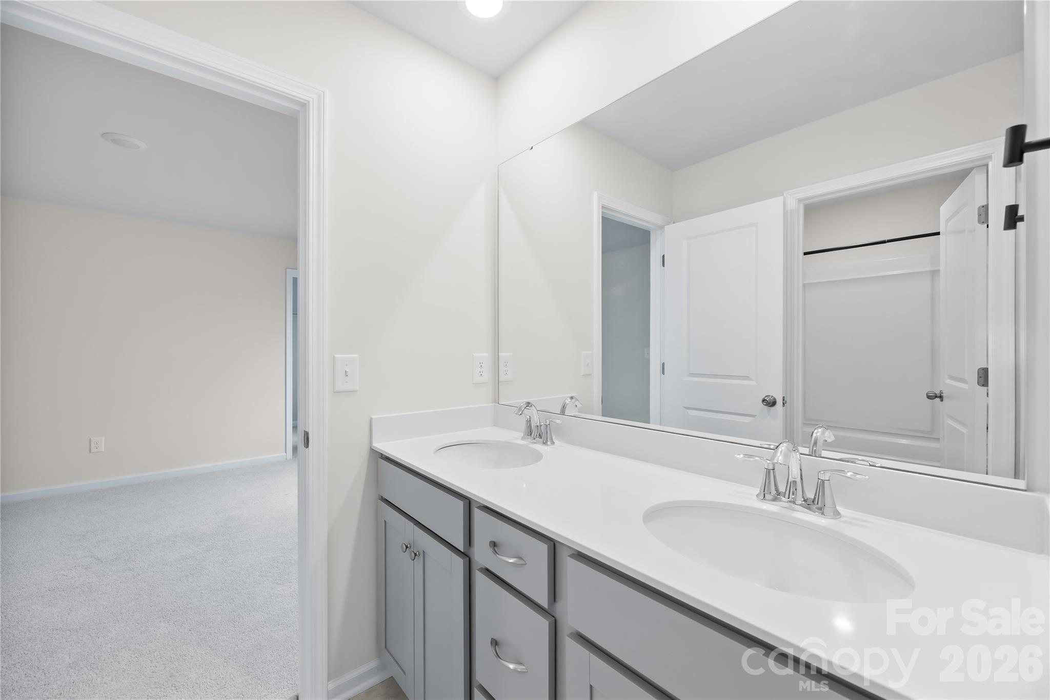 13014 Legacy Ridge Lane — Charlotte