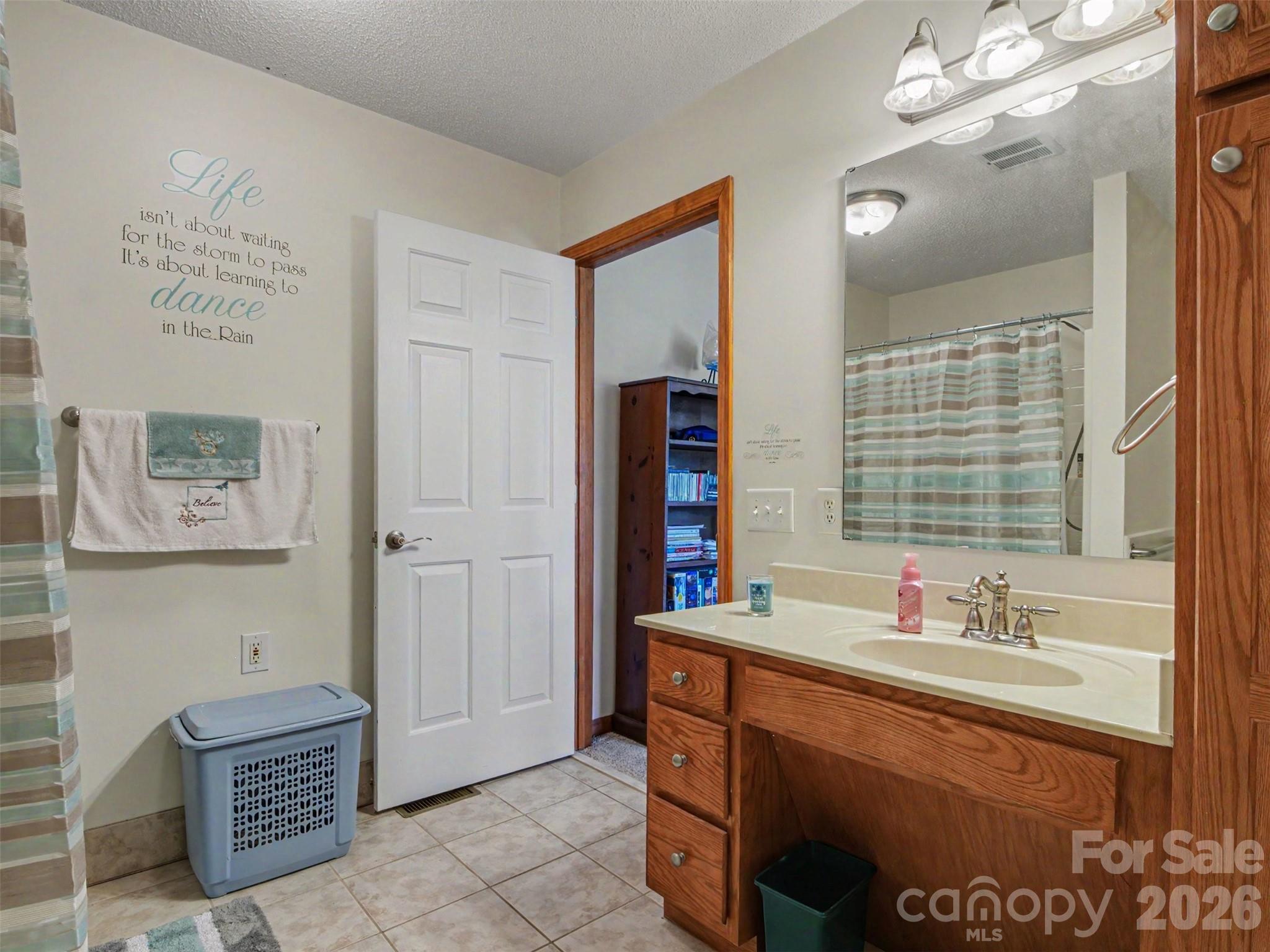 290 Deal Estate Drive — China Grove