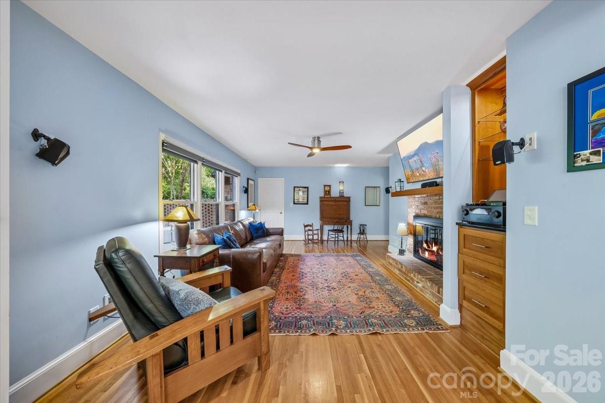 409 Whitestone Road — Charlotte