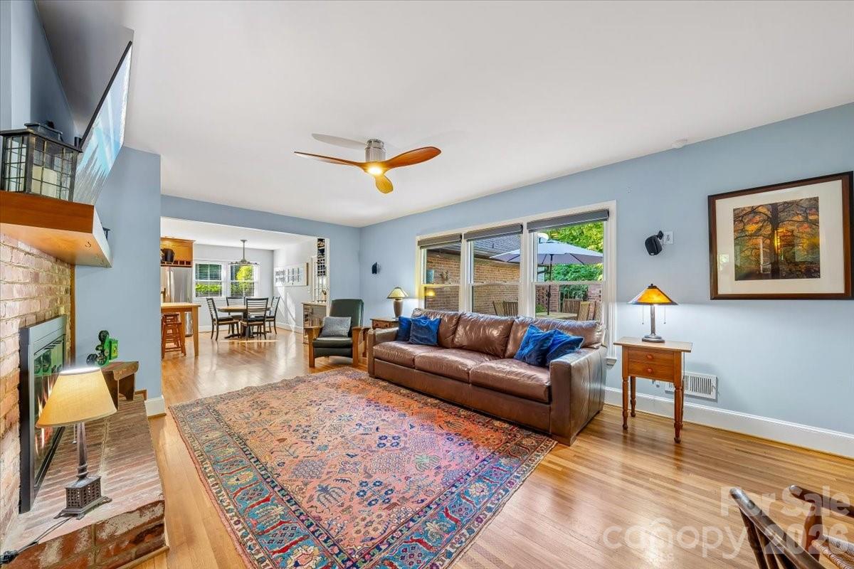 409 Whitestone Road — Charlotte