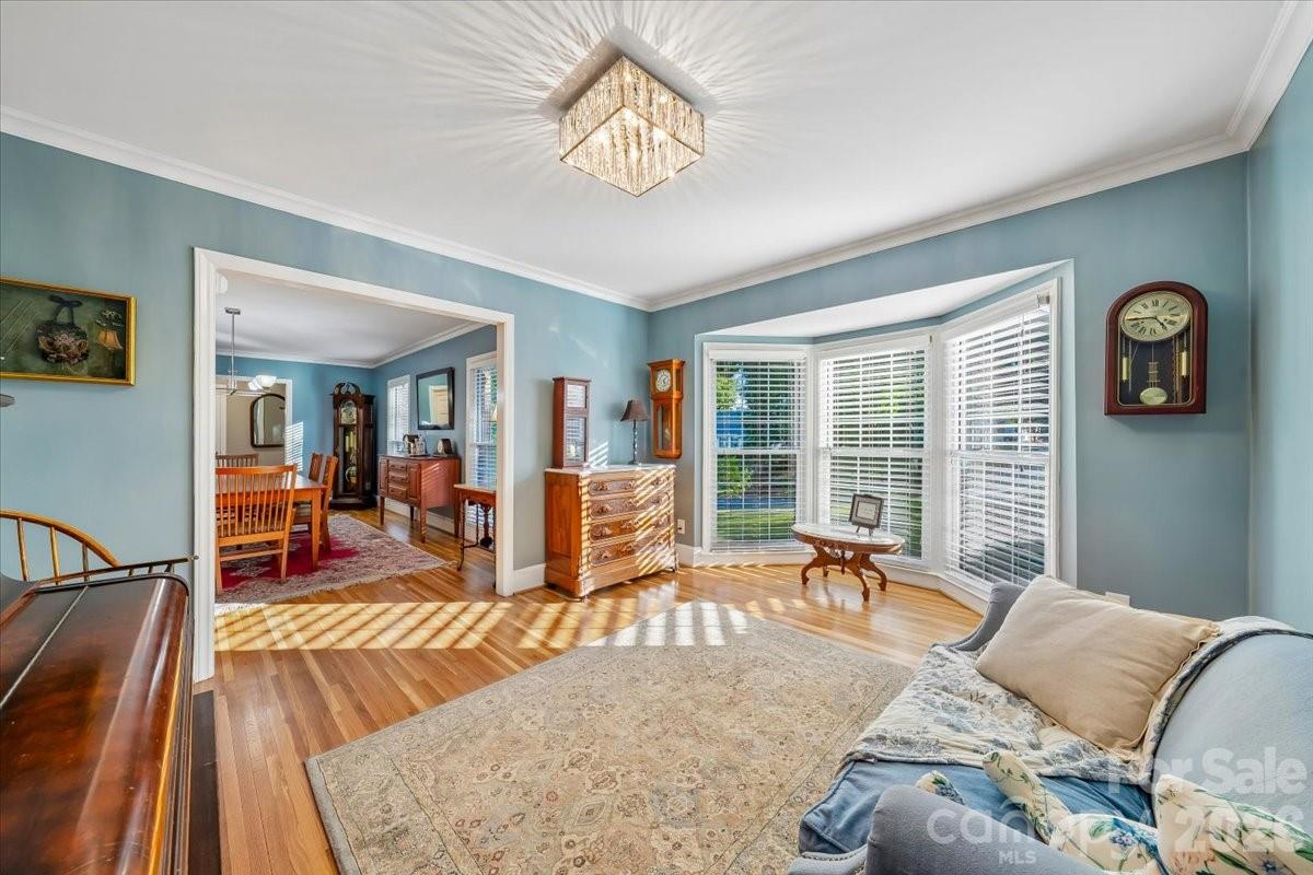 409 Whitestone Road — Charlotte