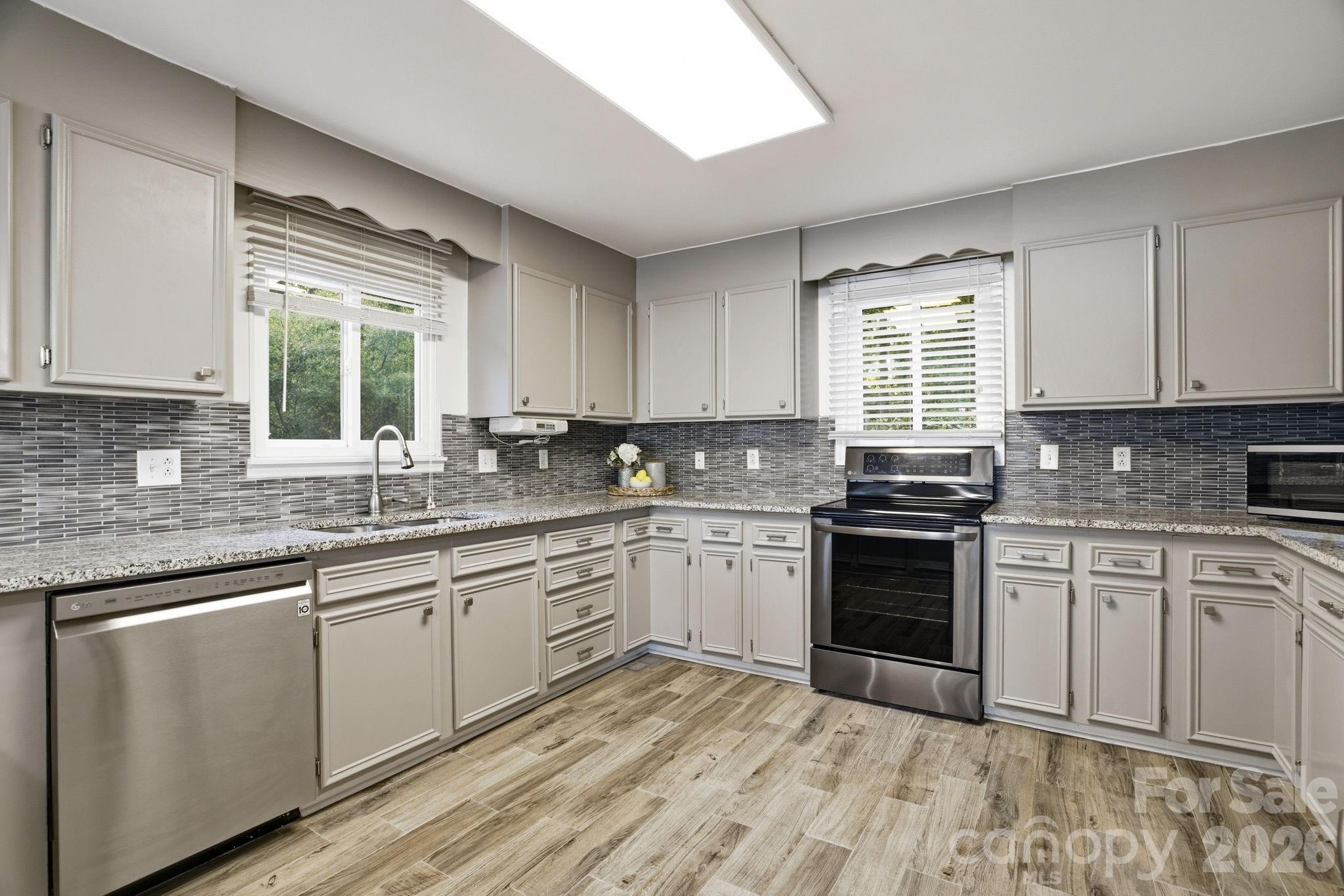8188 Normandy Road — Denver