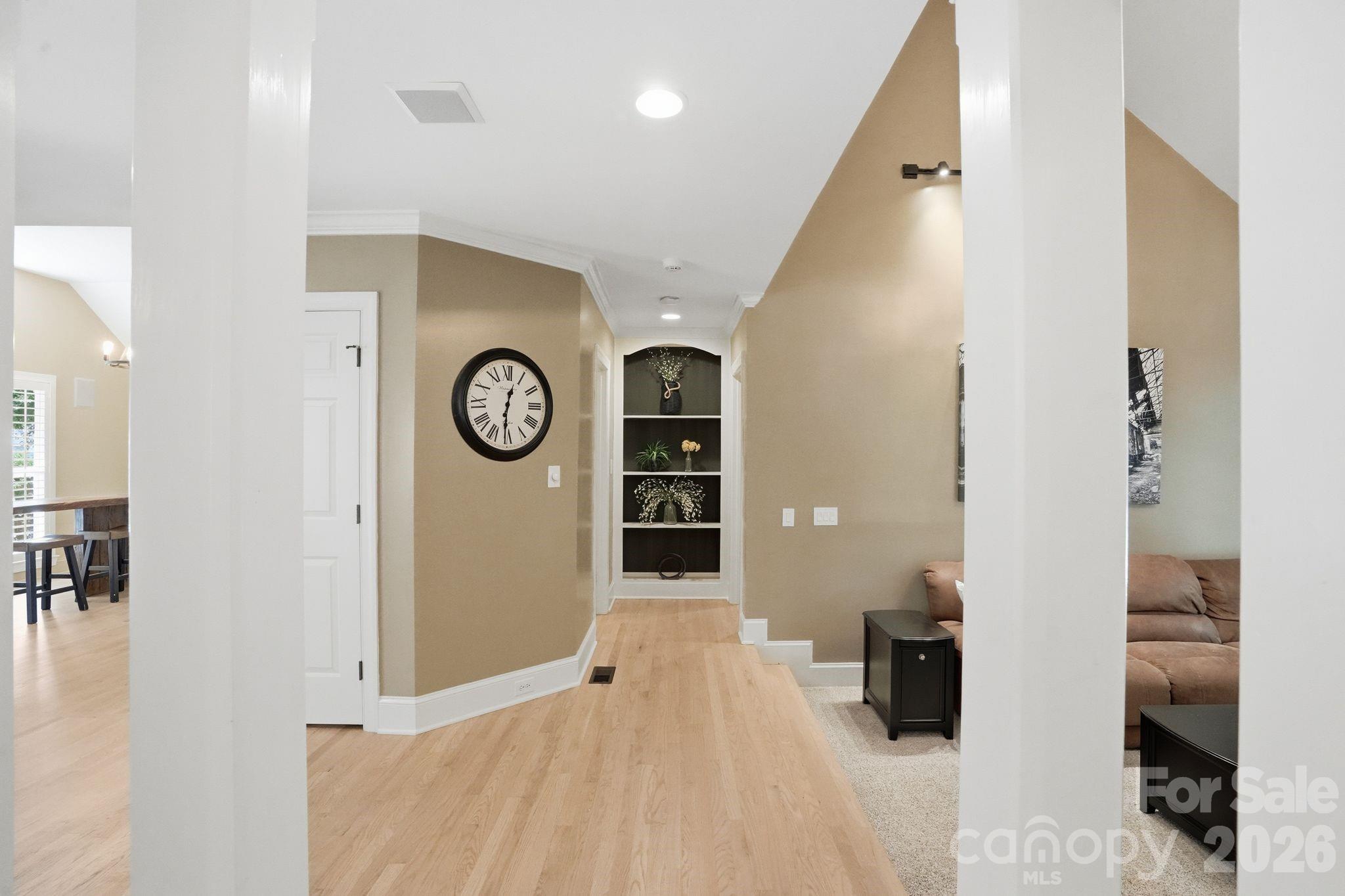 8916 Oxfordshire Court — Huntersville