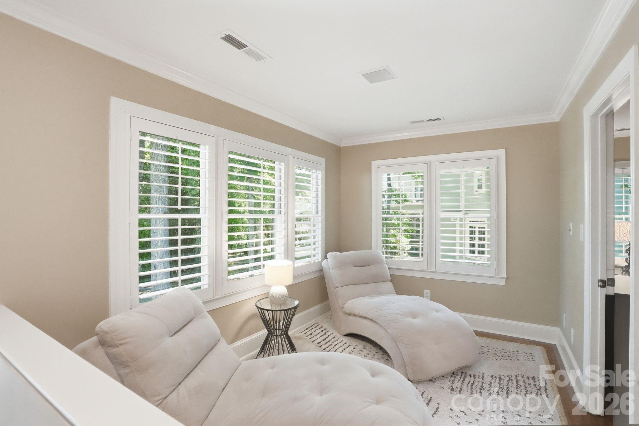 8916 Oxfordshire Court — Huntersville