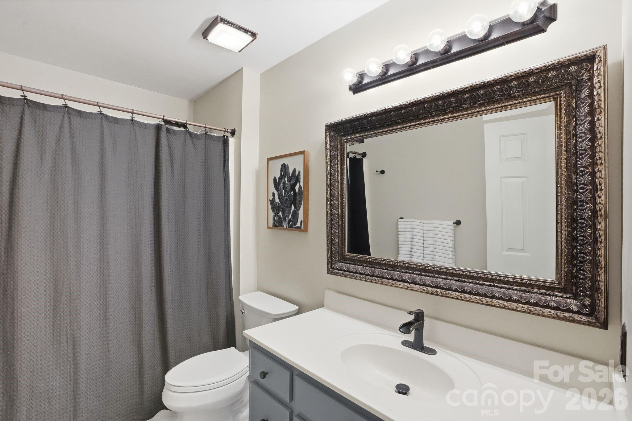 8916 Oxfordshire Court — Huntersville