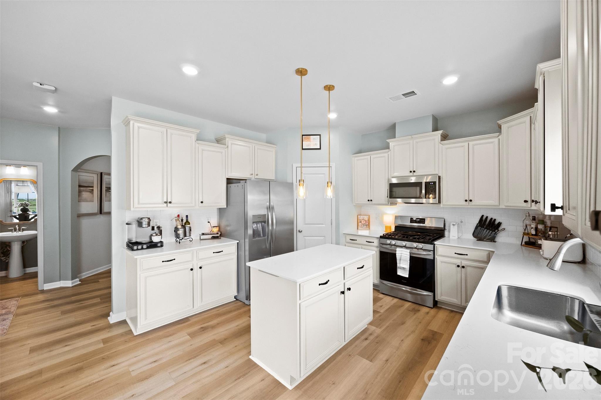 1742 Loggerhead Drive — Lancaster