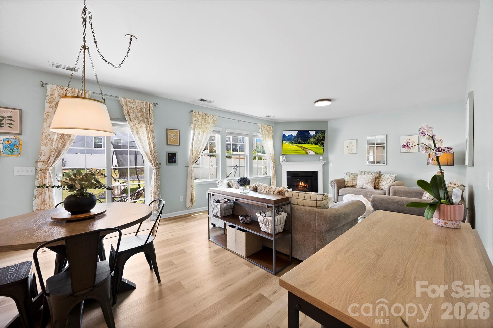 1742 Loggerhead Drive — Lancaster