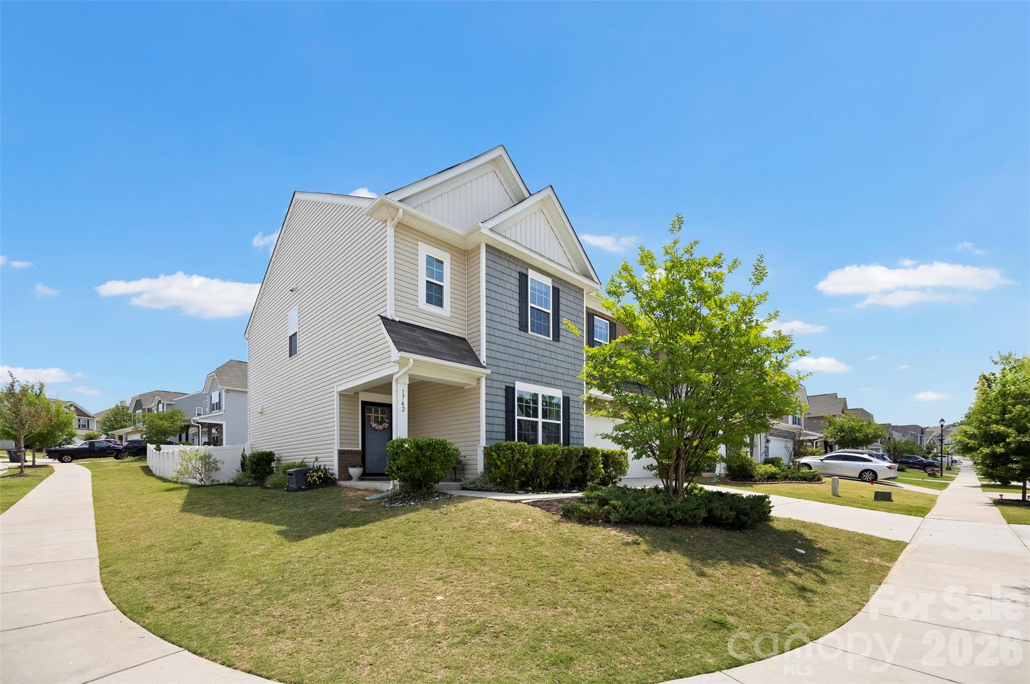 1742 Loggerhead Drive — Lancaster