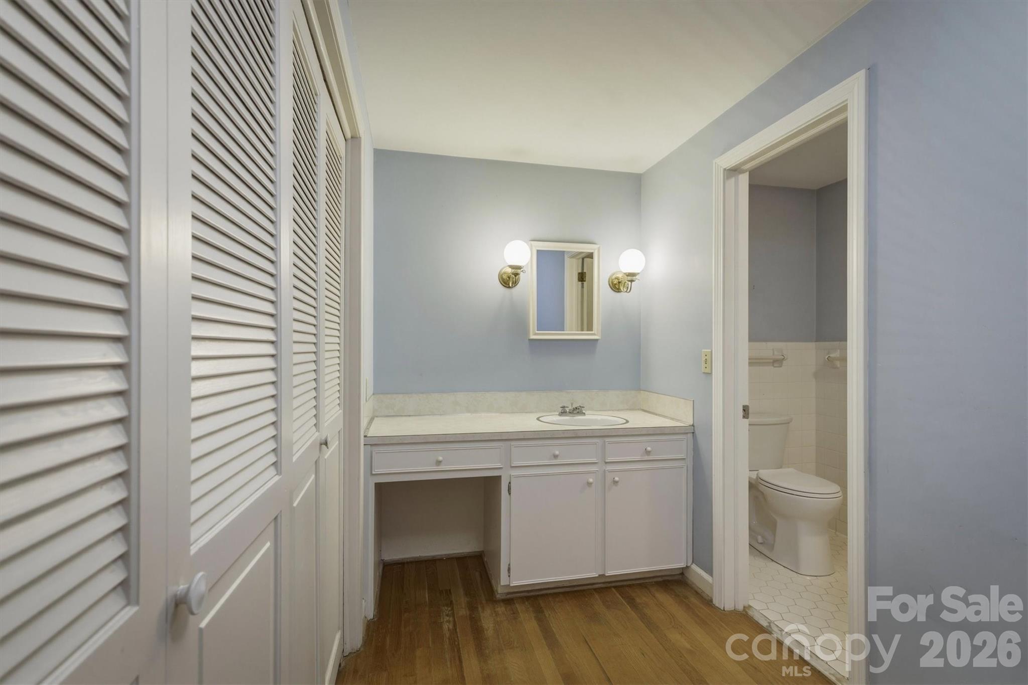 102 Woodland Drive — Morganton