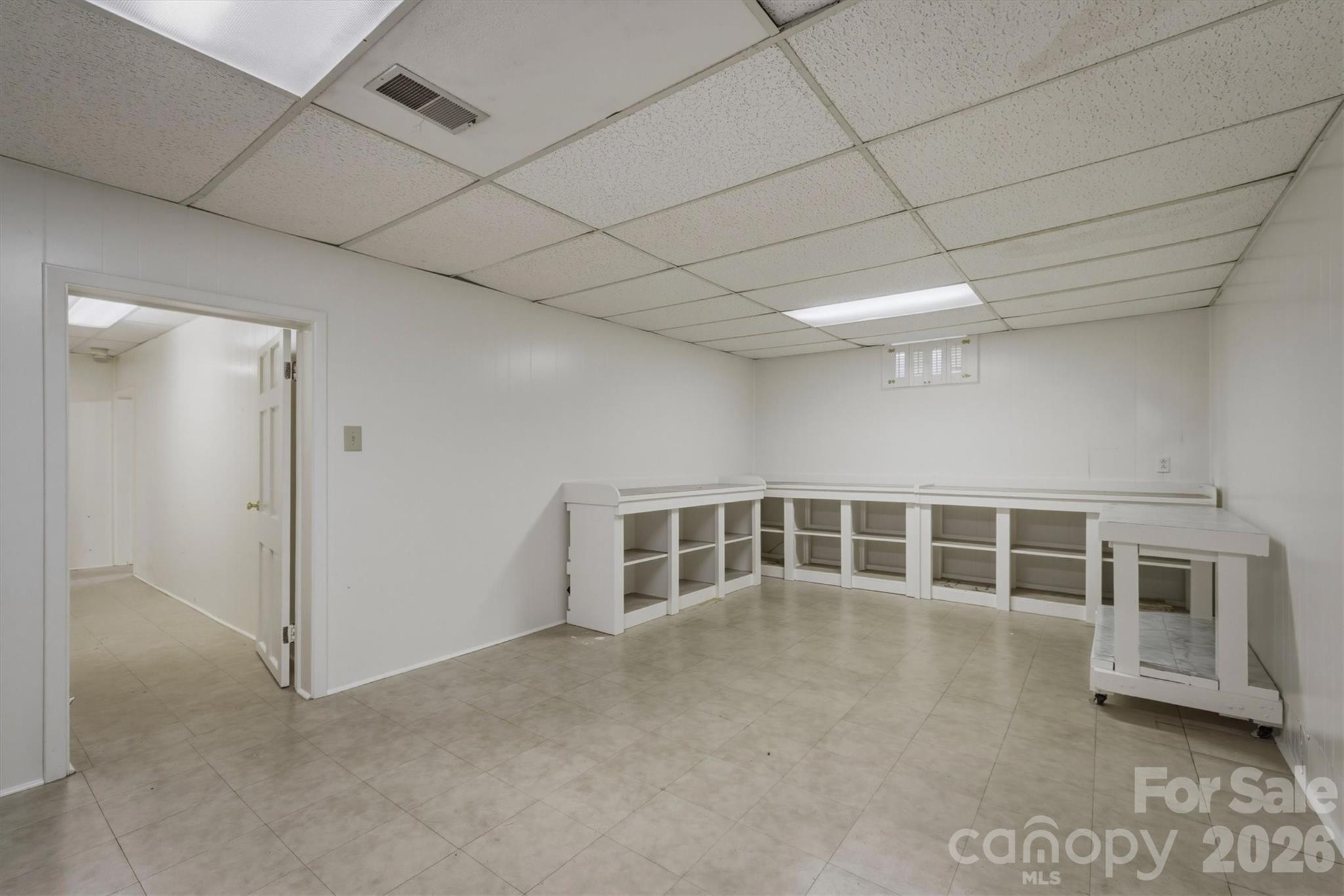 102 Woodland Drive — Morganton