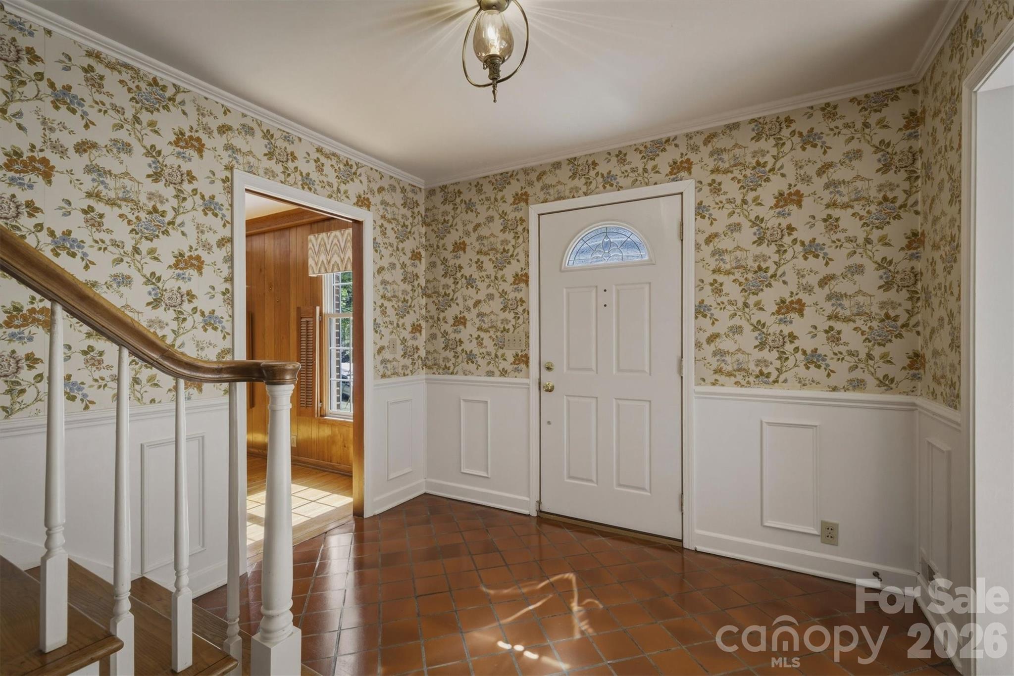 102 Woodland Drive — Morganton
