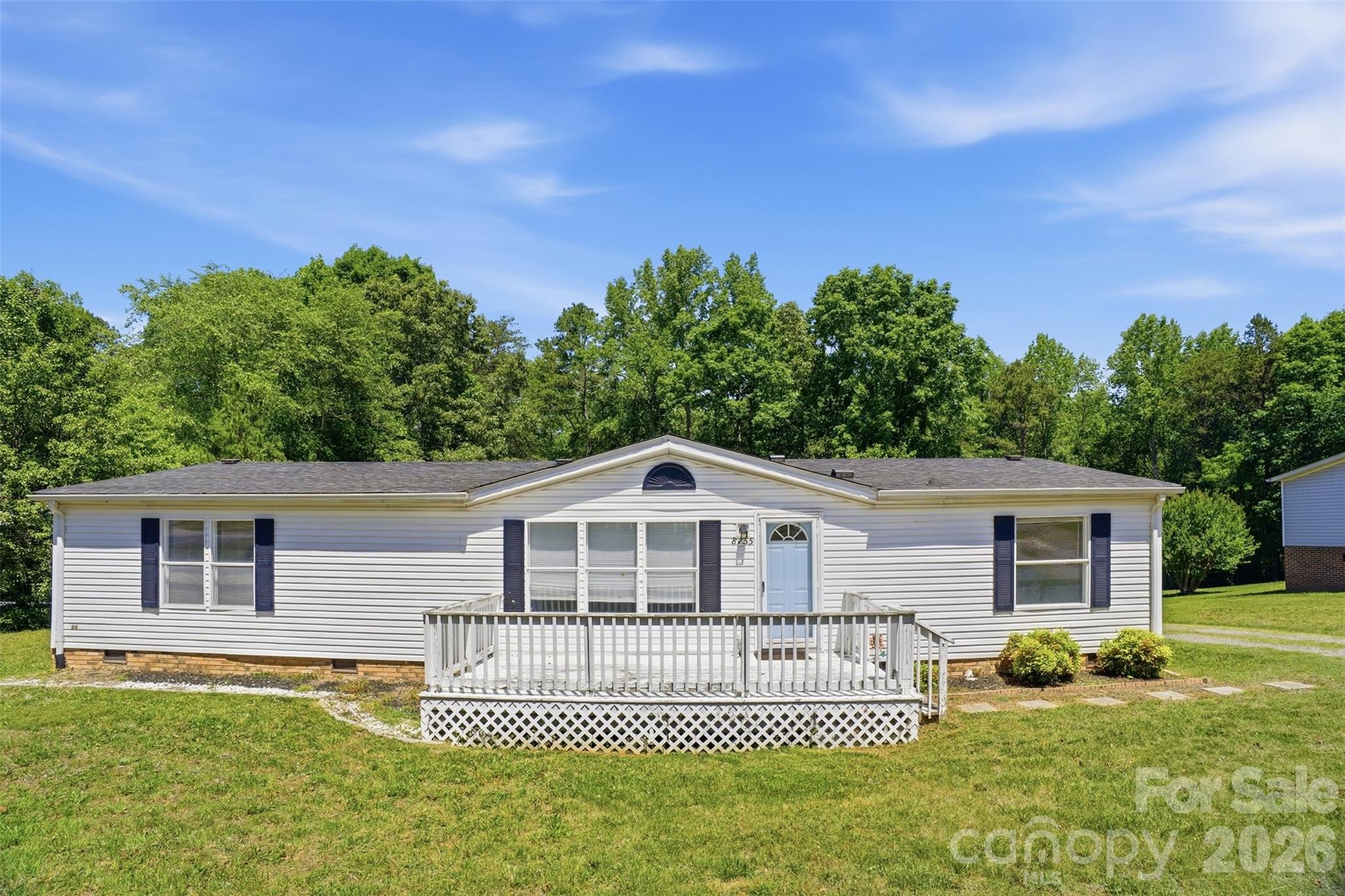 8755 Carroll Street — Hickory