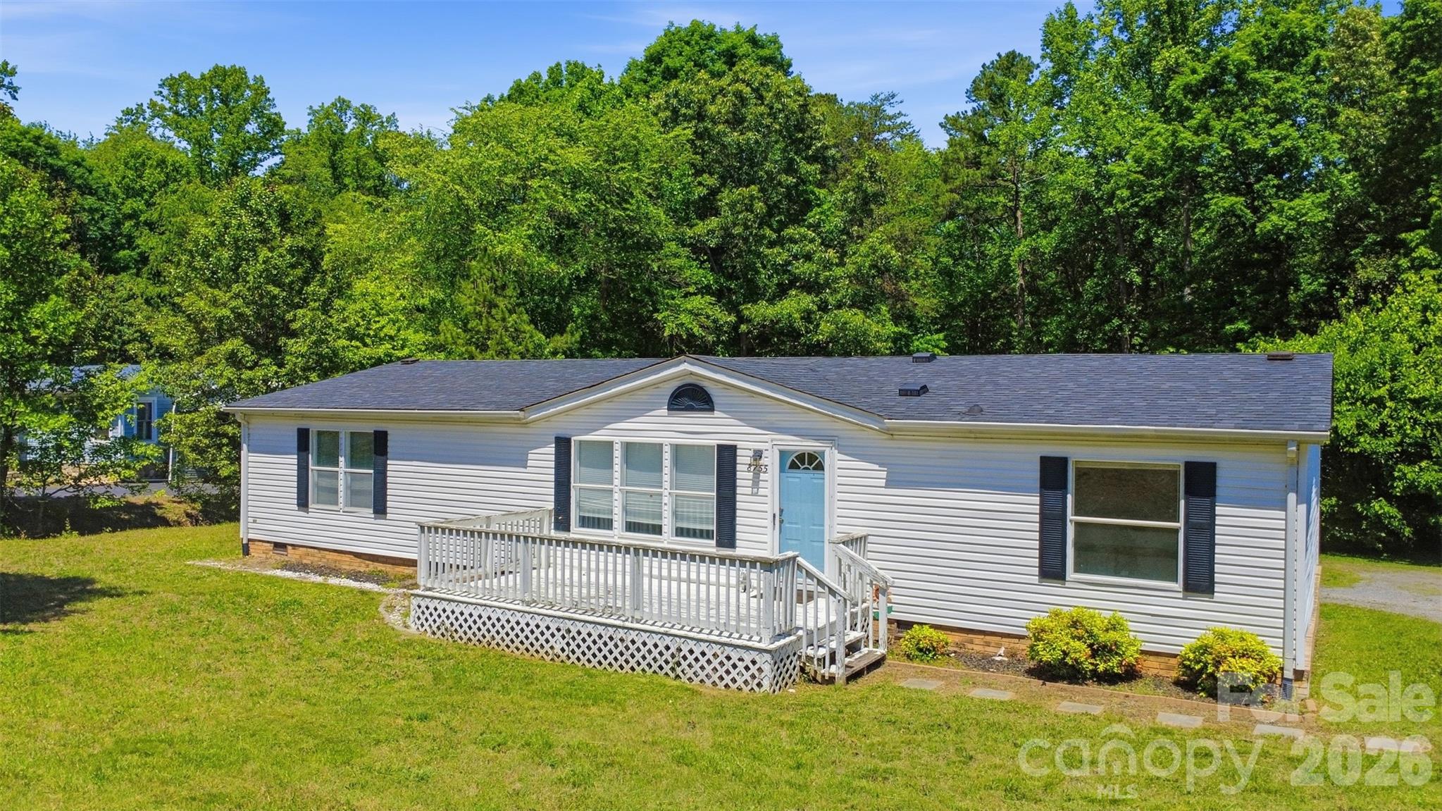 8755 Carroll Street — Hickory