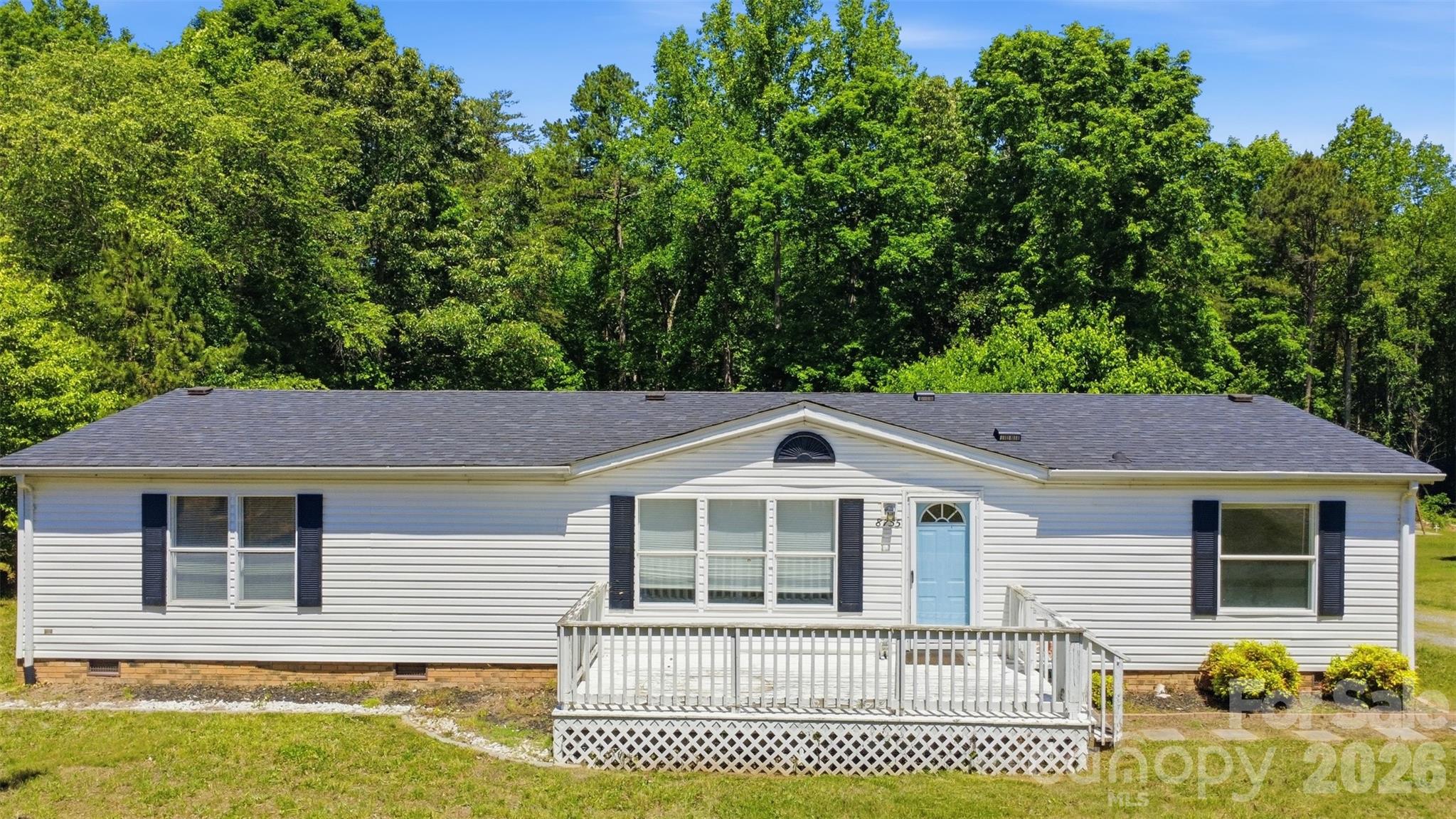 8755 Carroll Street — Hickory