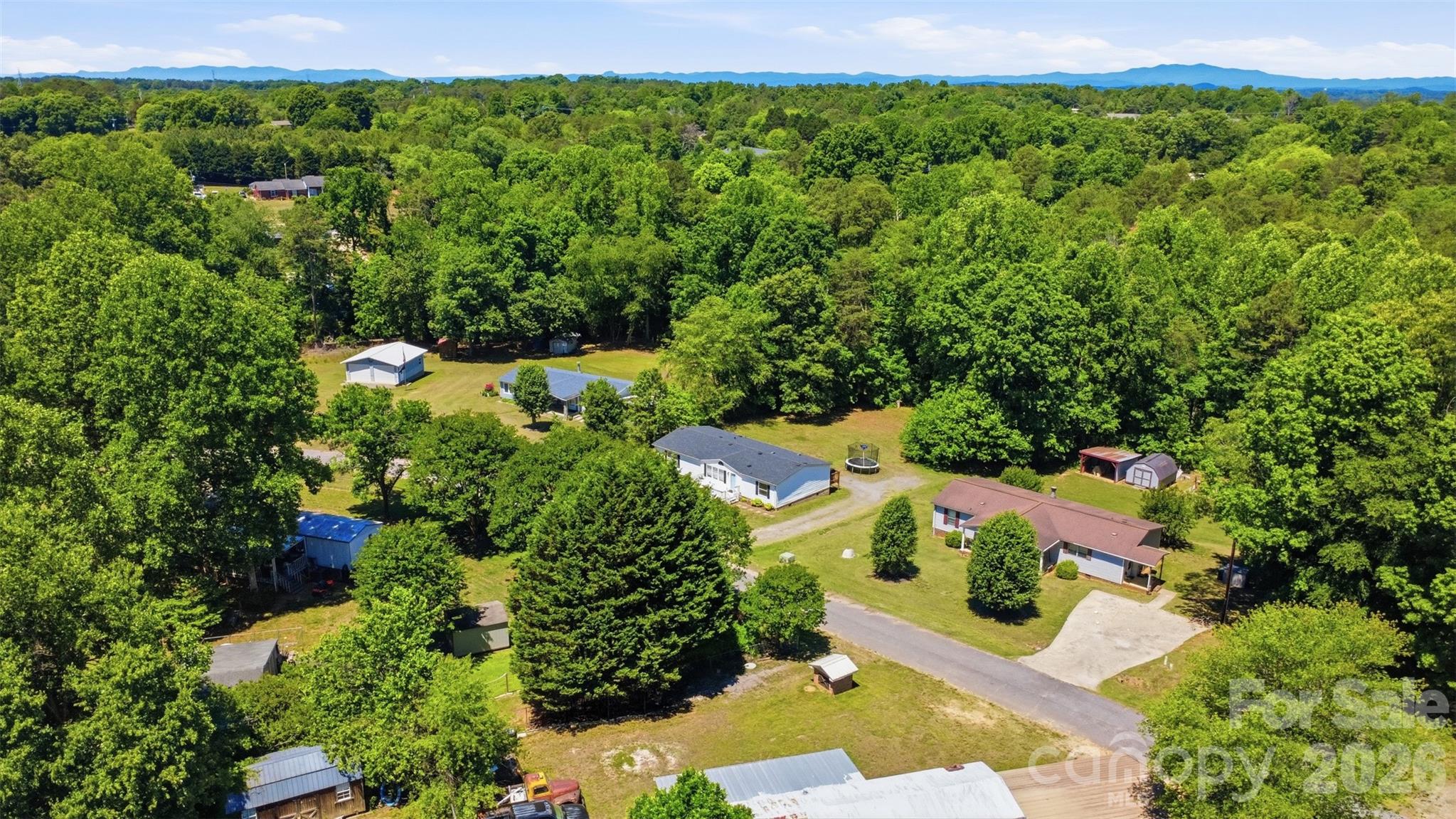 8755 Carroll Street — Hickory