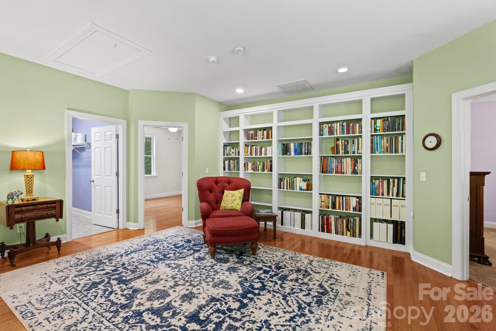11 Blue Damsel Court — Biltmore Lake