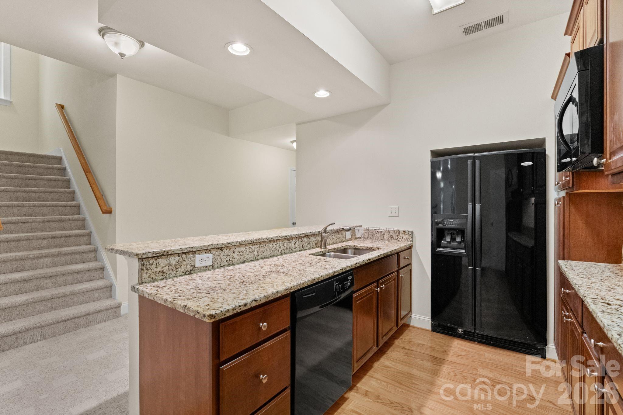 11 Blue Damsel Court — Biltmore Lake