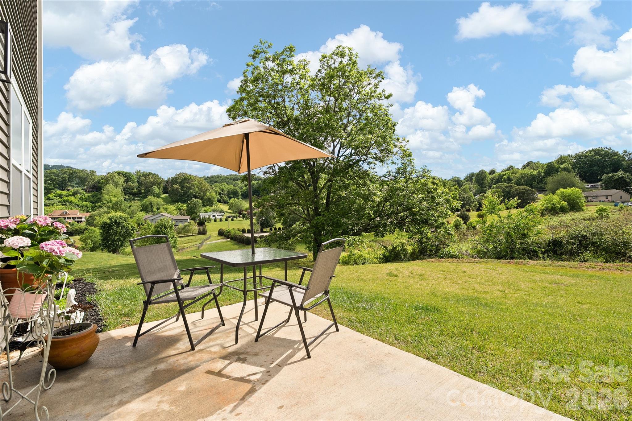 129 Valleywood Drive — Waynesville