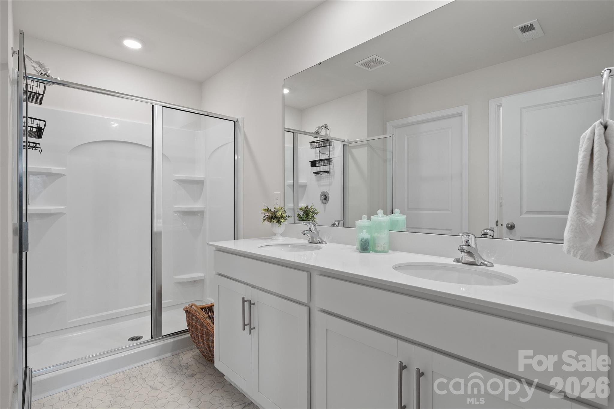 129 Valleywood Drive — Waynesville