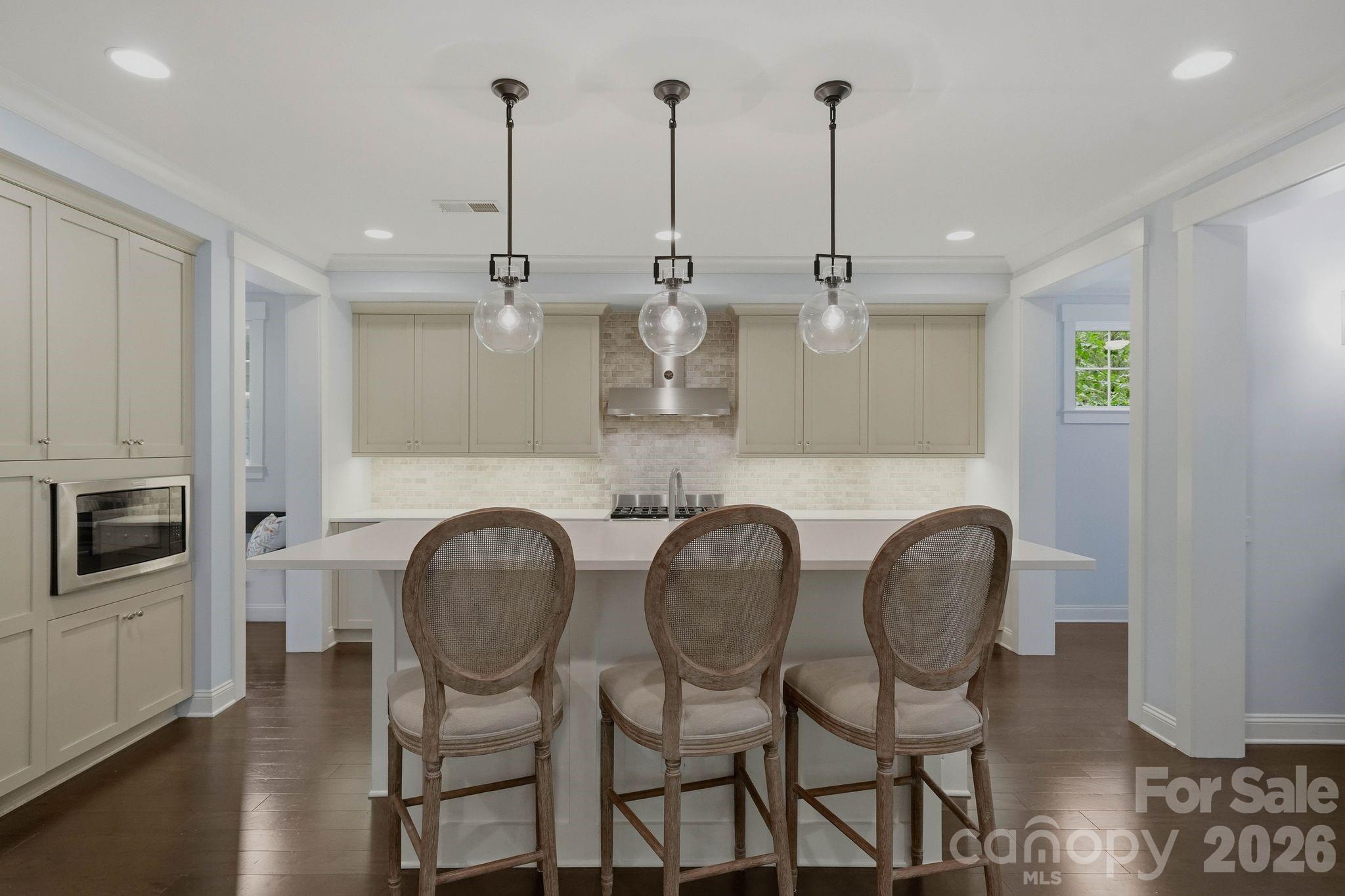 8912 Blakeney Drive — Charlotte