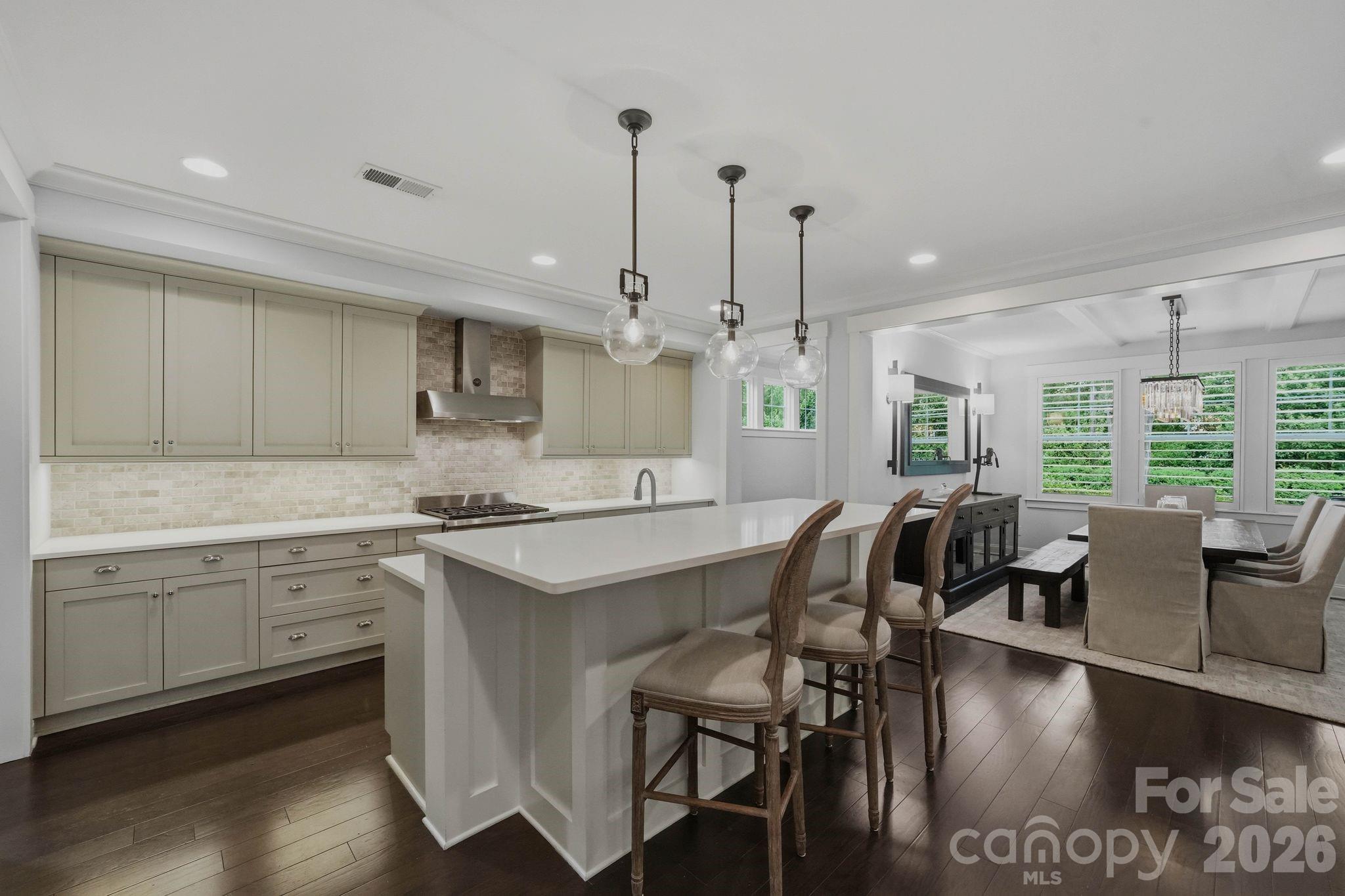 8912 Blakeney Drive — Charlotte