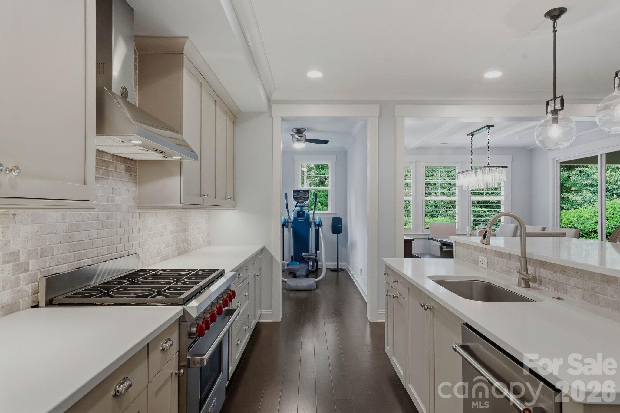 8912 Blakeney Drive — Charlotte