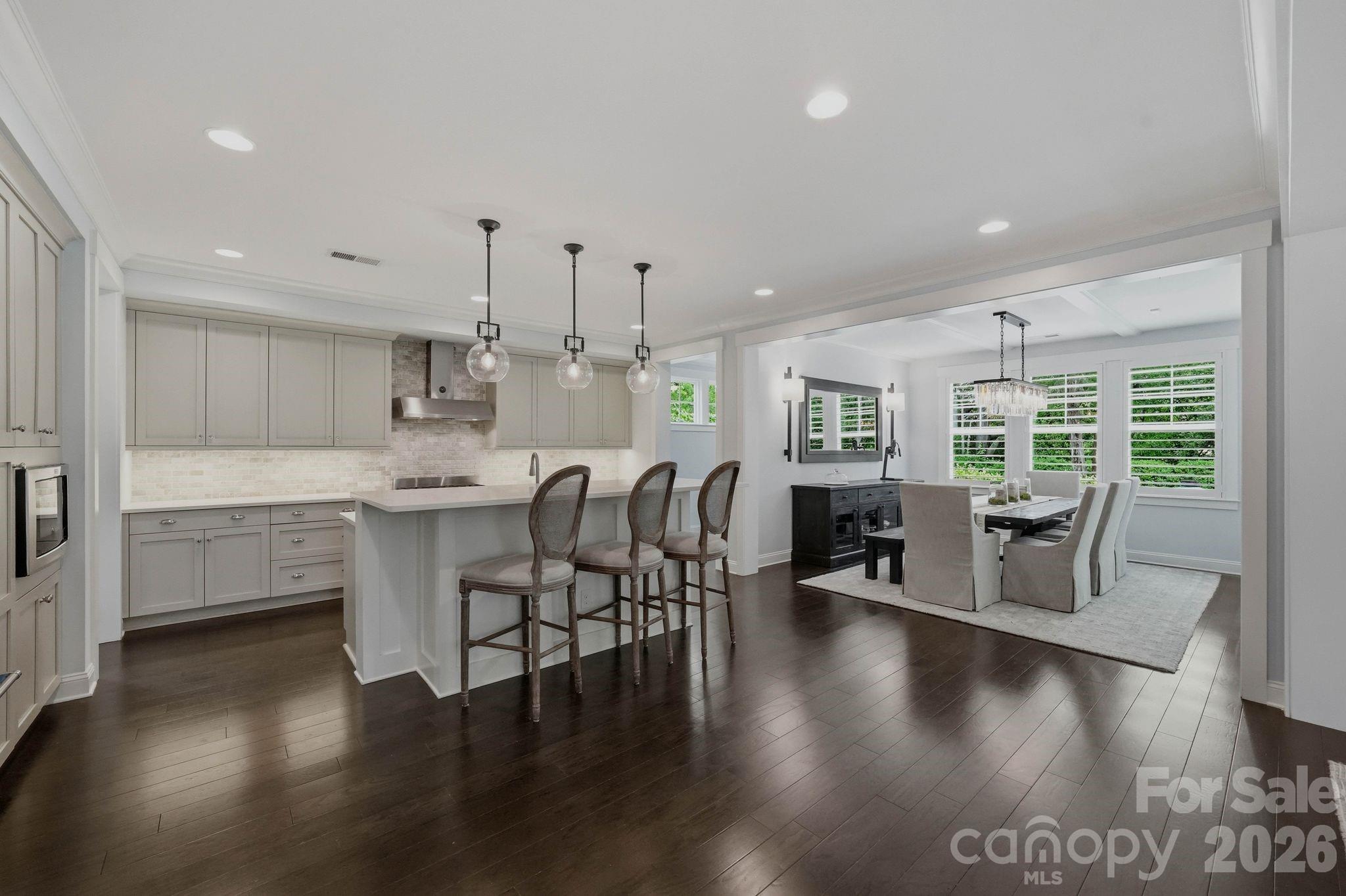 8912 Blakeney Drive — Charlotte