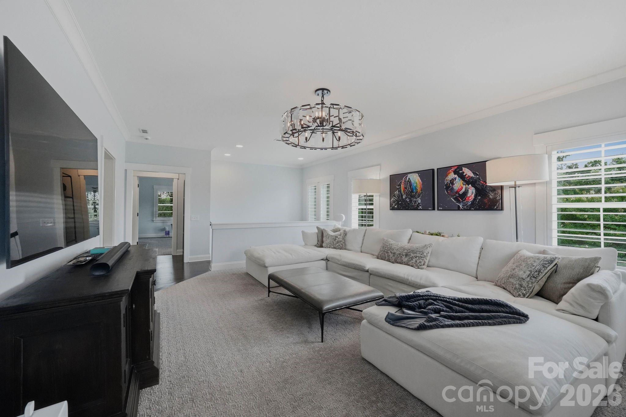 8912 Blakeney Drive — Charlotte