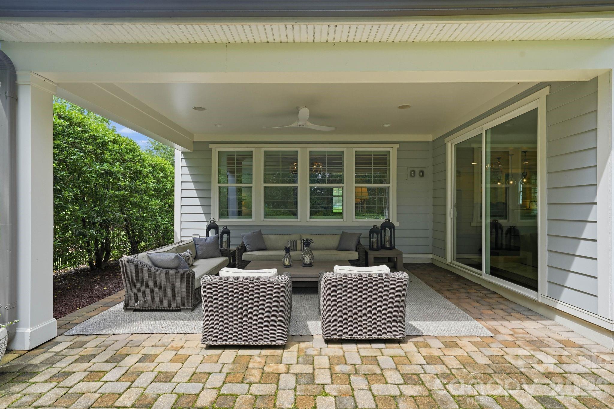 8912 Blakeney Drive — Charlotte