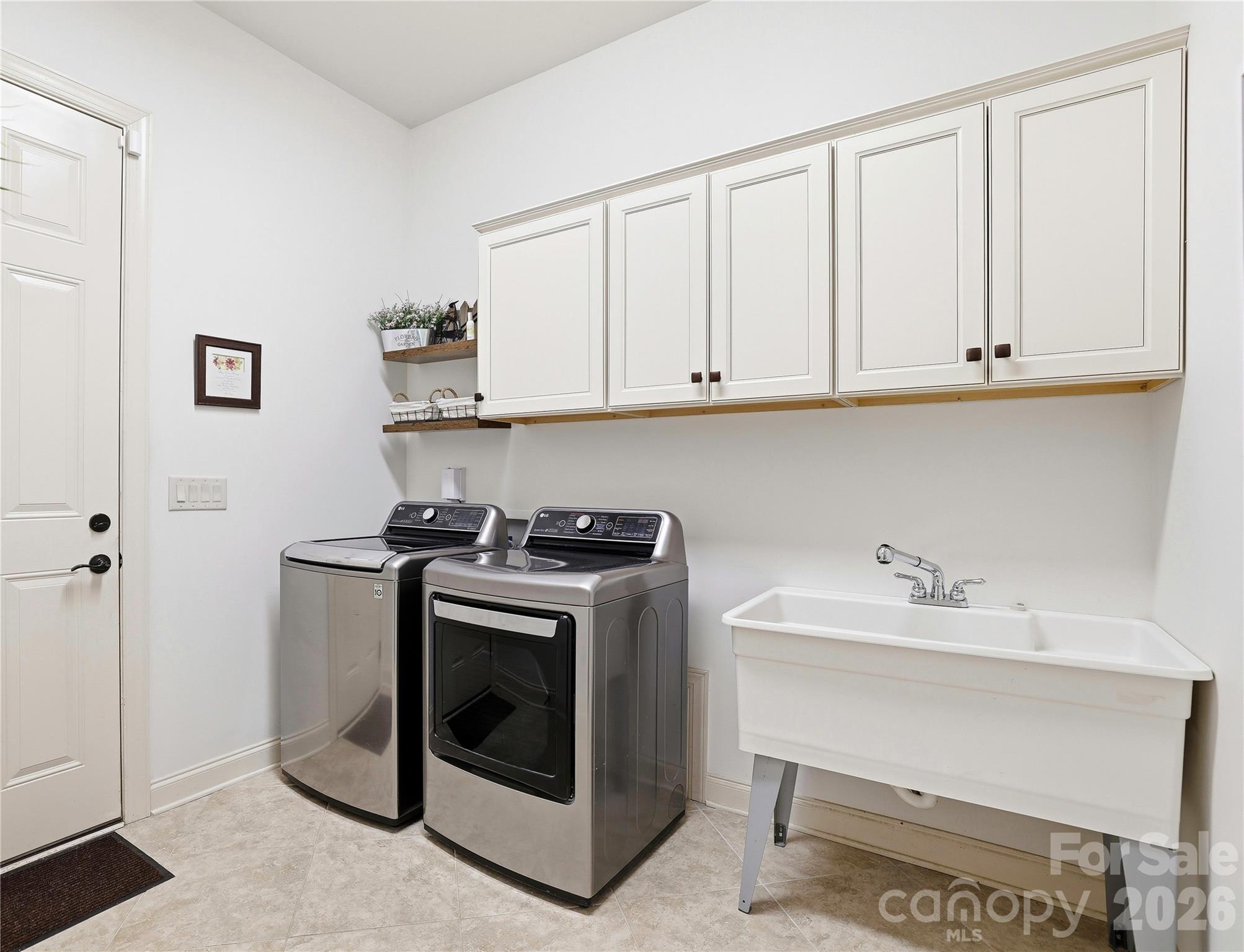1001 Greenwich Park Drive — Indian Trail