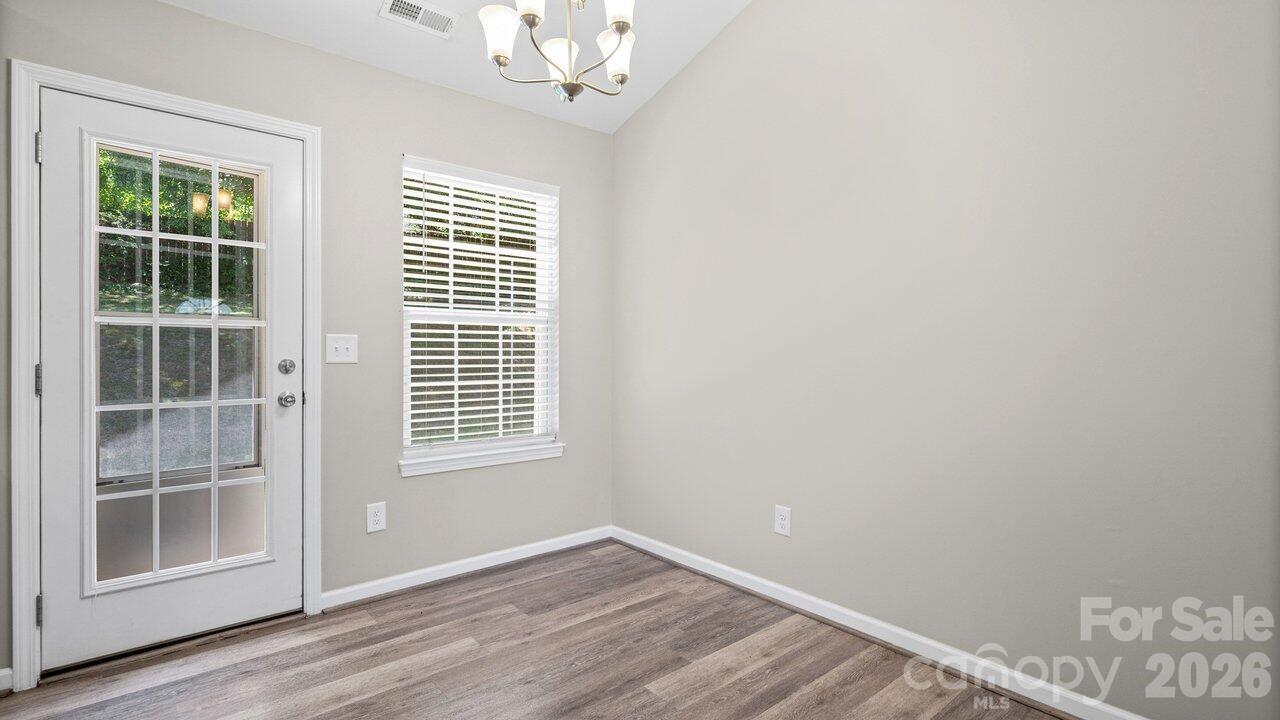 613 Hoskins Ridge Lane — Charlotte