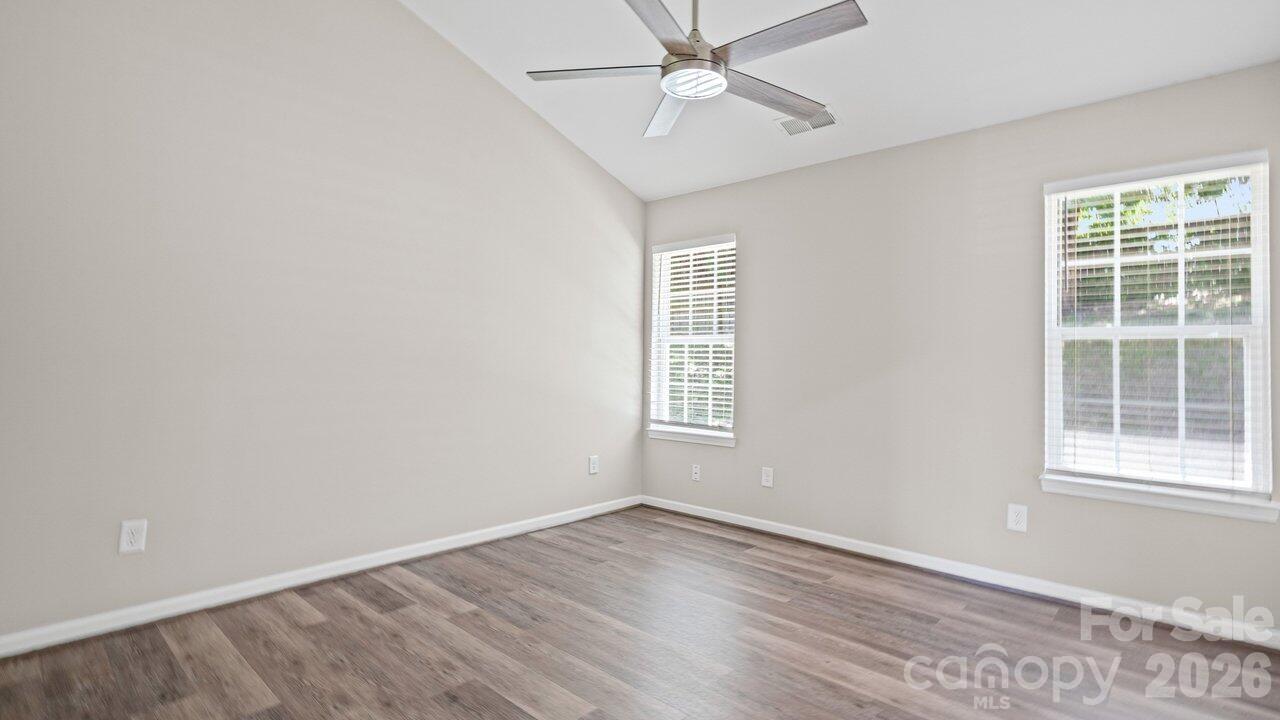 613 Hoskins Ridge Lane — Charlotte