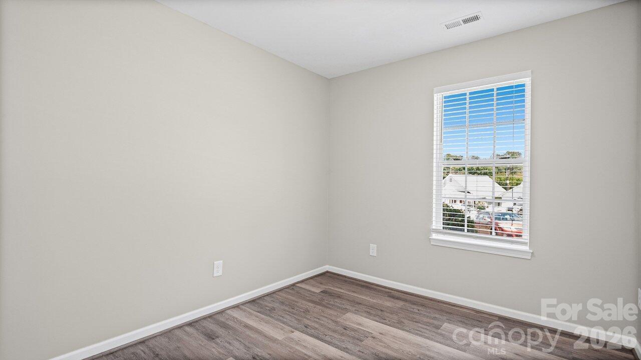613 Hoskins Ridge Lane — Charlotte