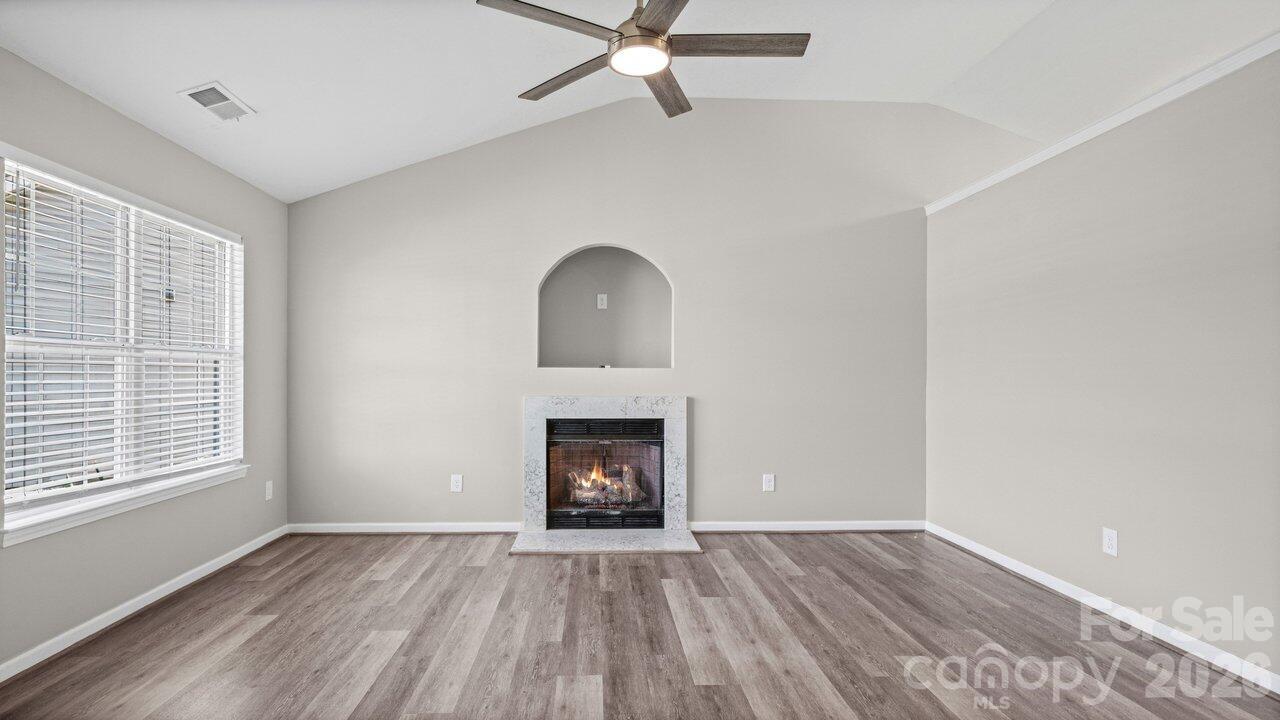 613 Hoskins Ridge Lane — Charlotte
