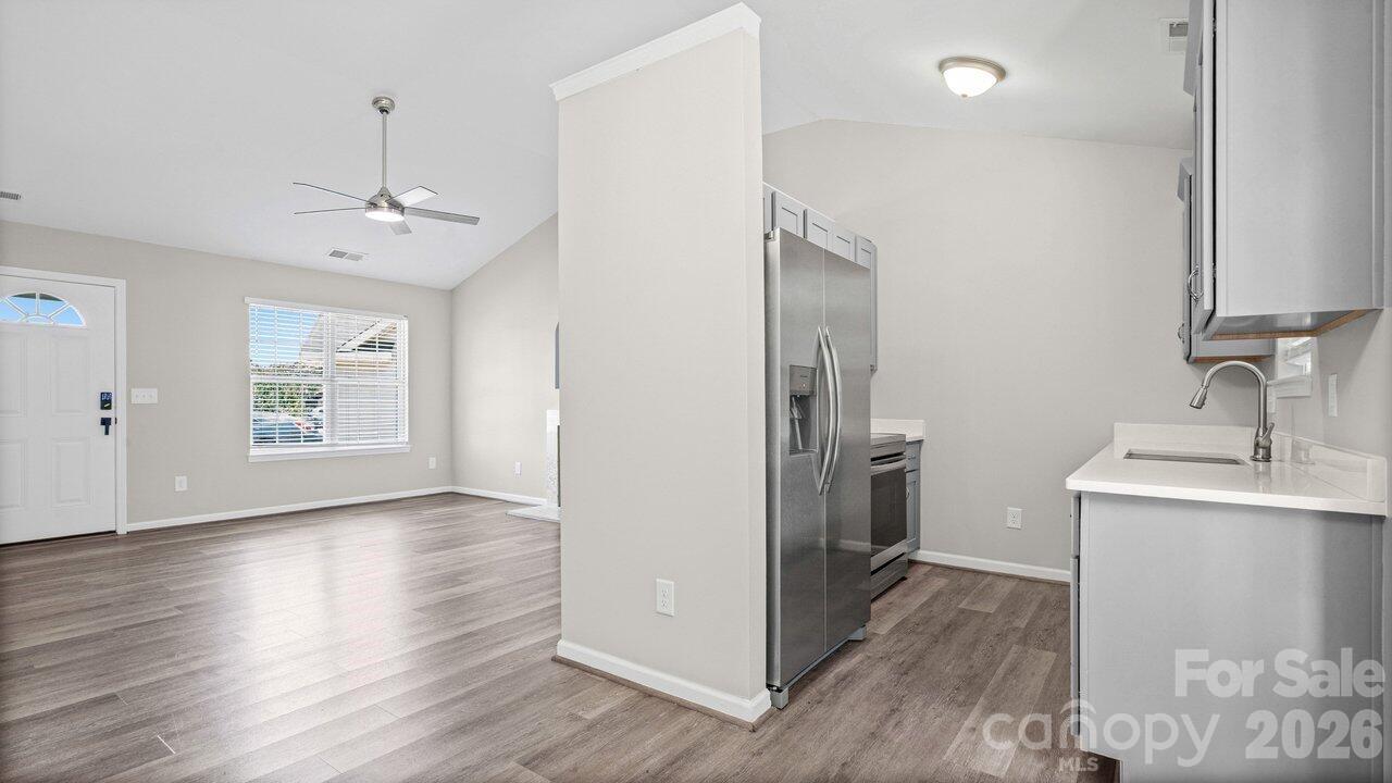 613 Hoskins Ridge Lane — Charlotte