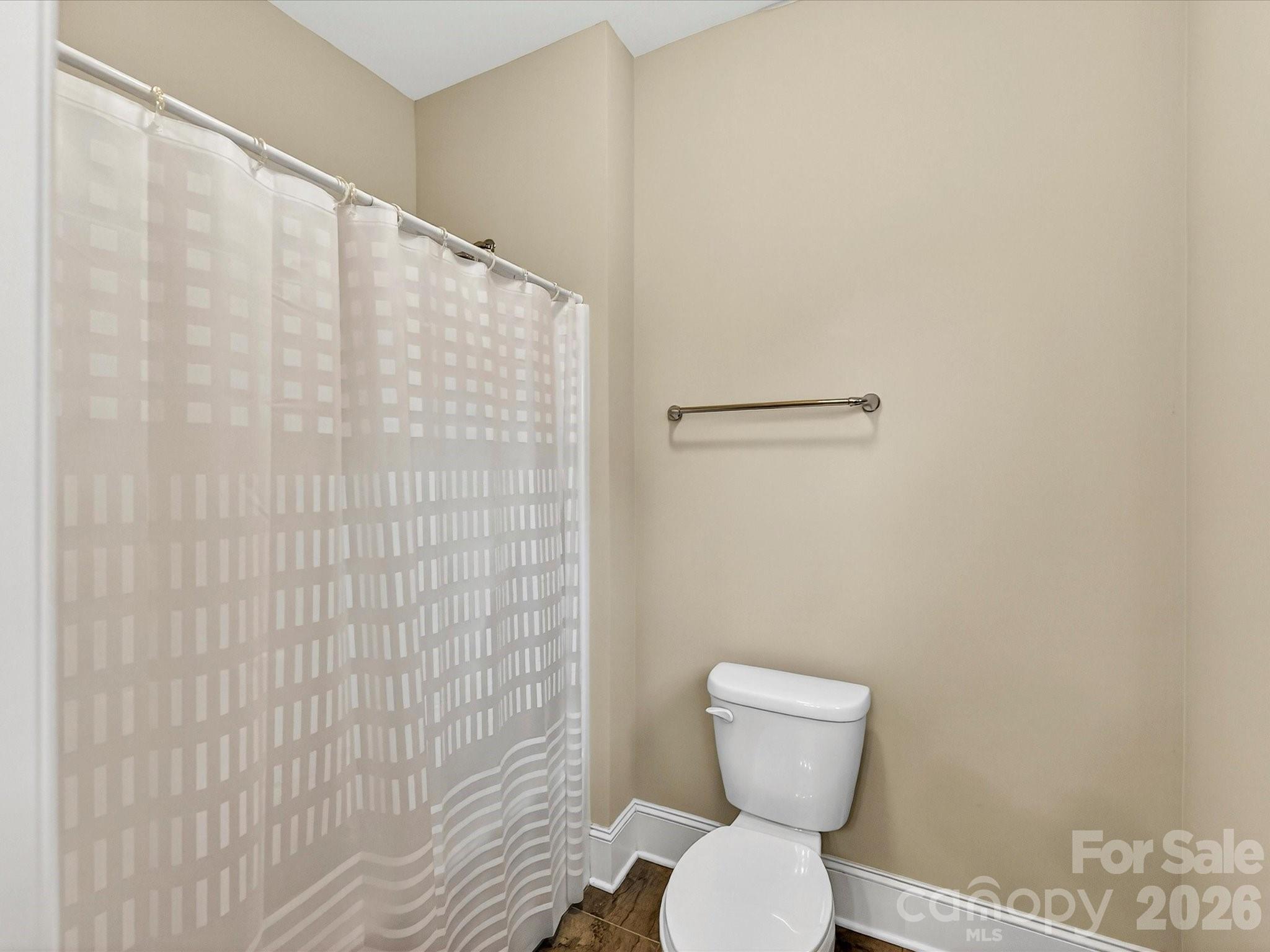 2028 Perry Pond Drive — Waxhaw