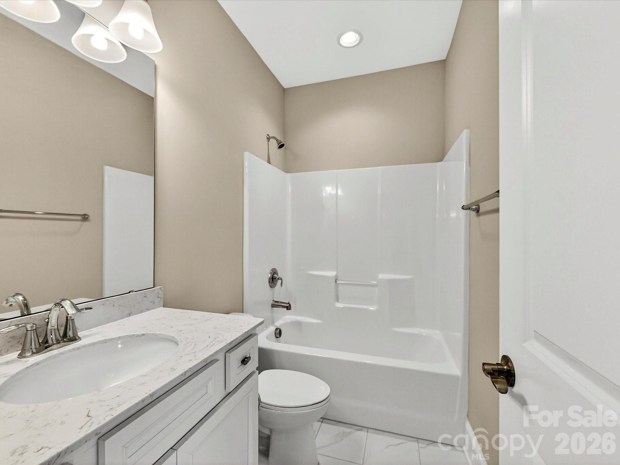 2028 Perry Pond Drive — Waxhaw