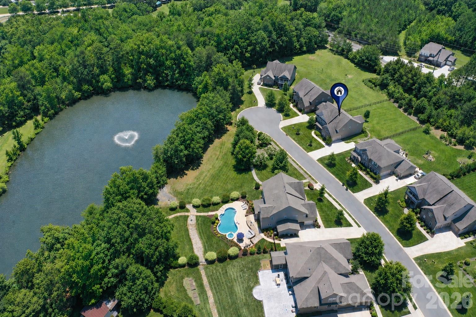 2028 Perry Pond Drive — Waxhaw