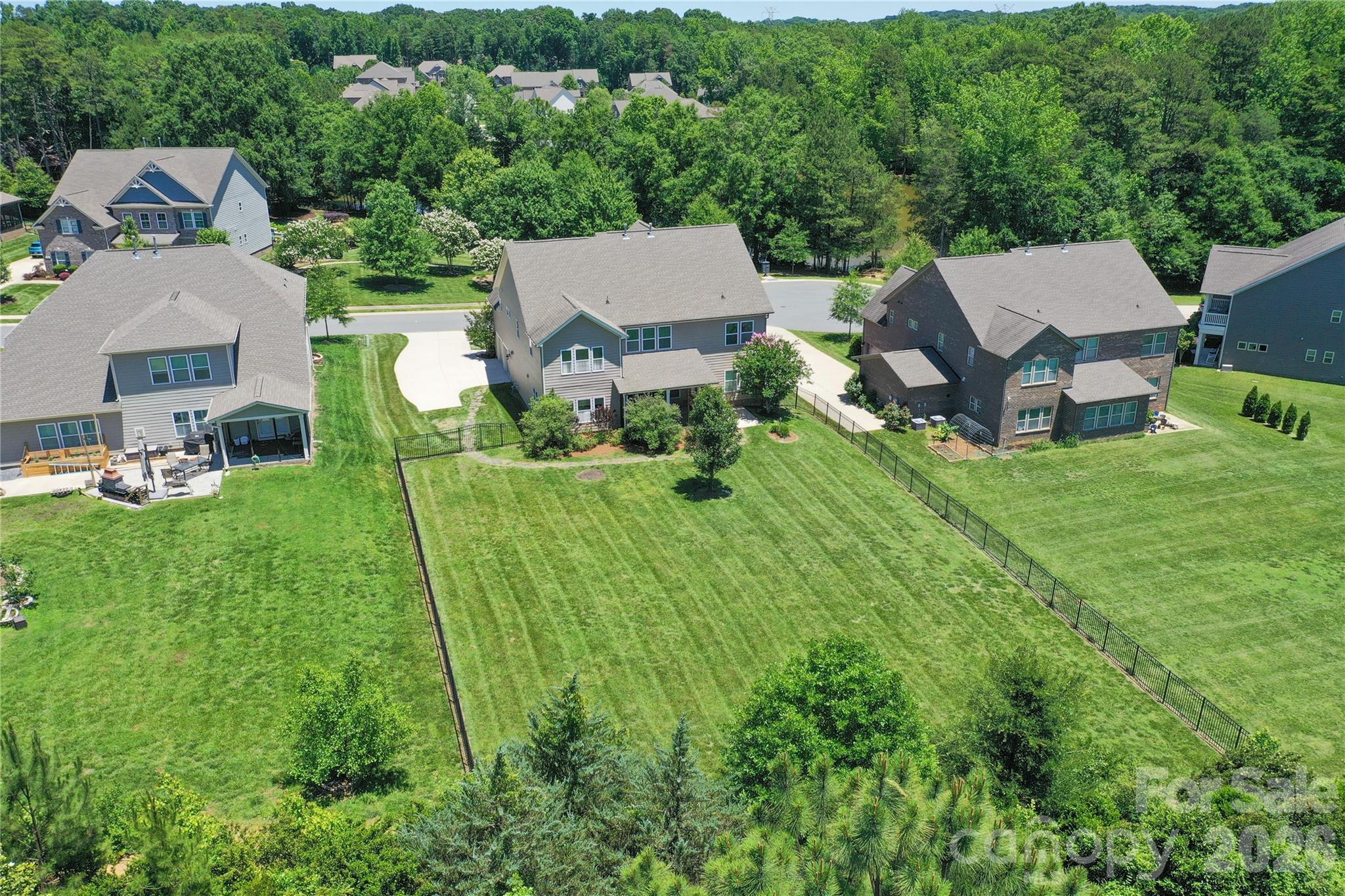 2028 Perry Pond Drive — Waxhaw