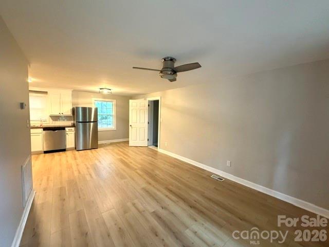 1450 3rd Street — Hickory