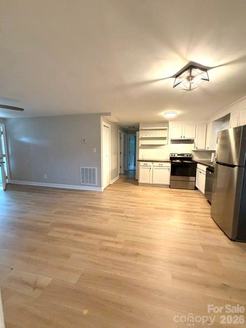 1450 3rd Street — Hickory