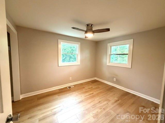 1450 3rd Street — Hickory