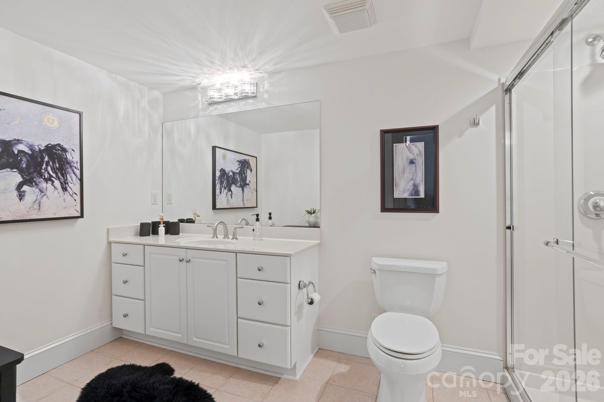 20 Fernridge Court — Flat Rock