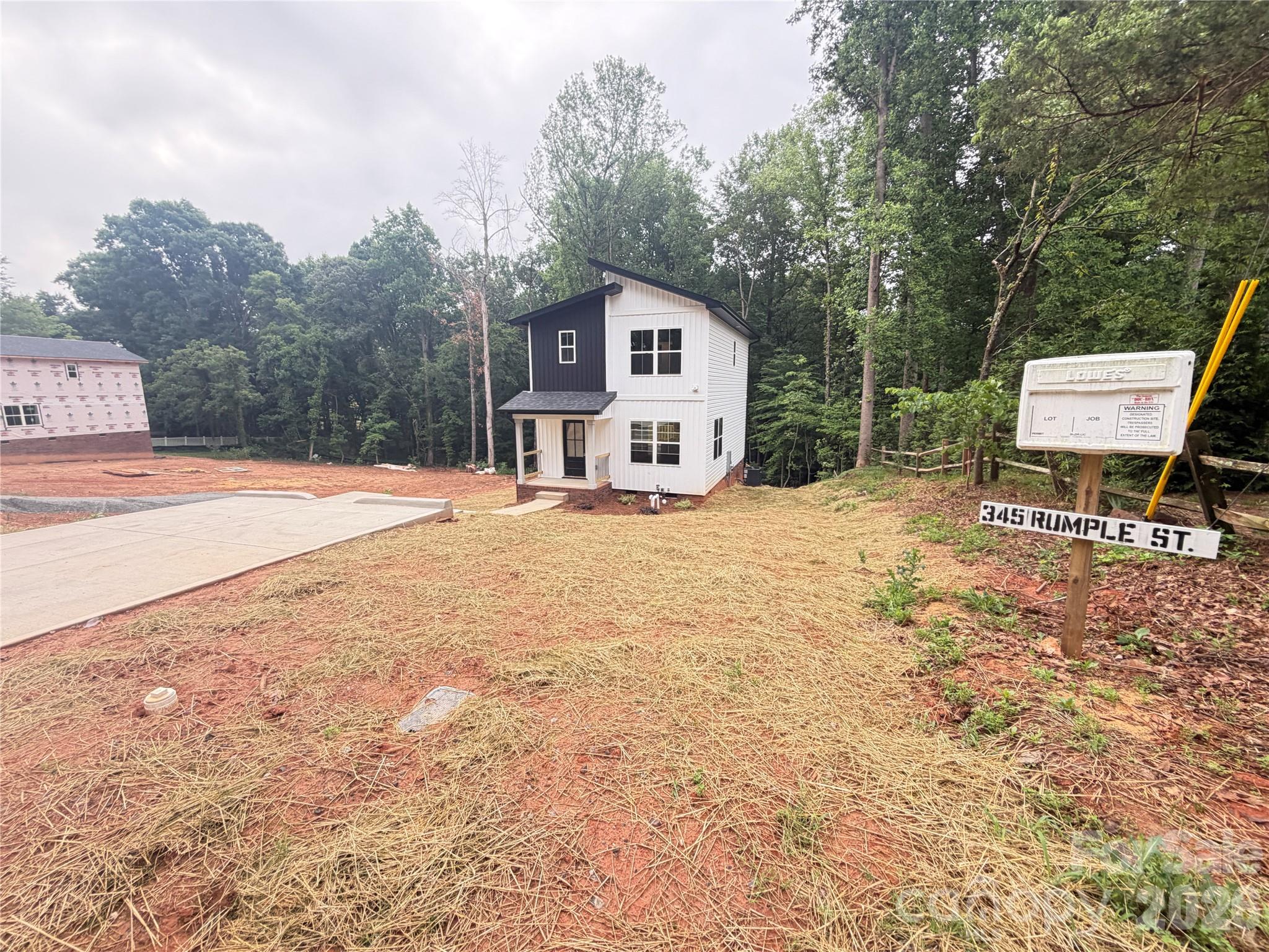 345 Rumple Street — Troutman