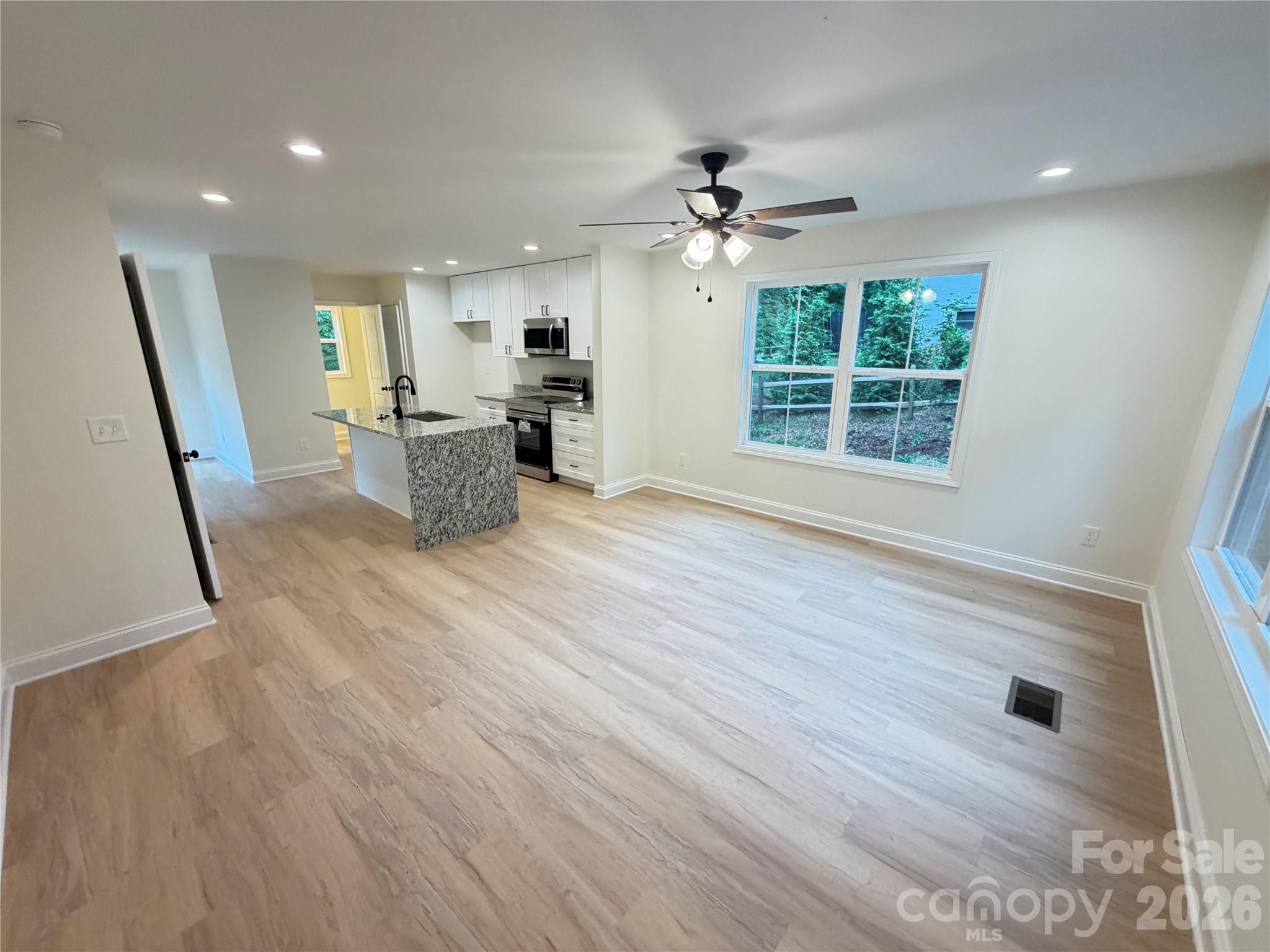 345 Rumple Street — Troutman